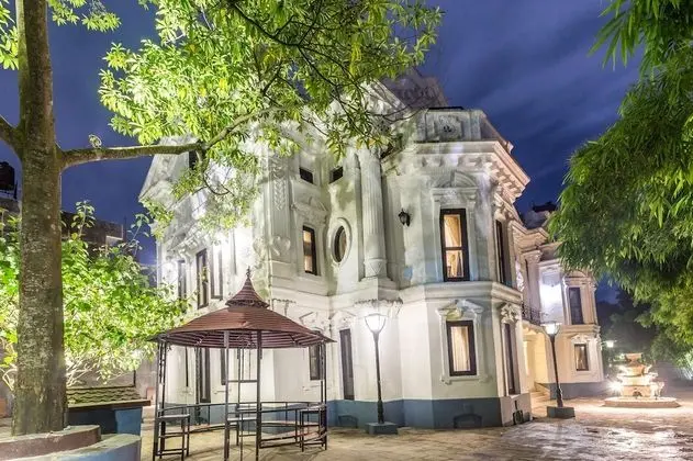 Royal Empire Boutique Hotel - Dış Mekan