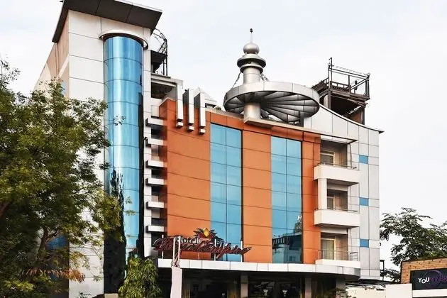 Hotel Royal Empire