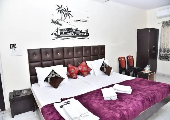 Hotel Royal Front Residency - Dış Mekan