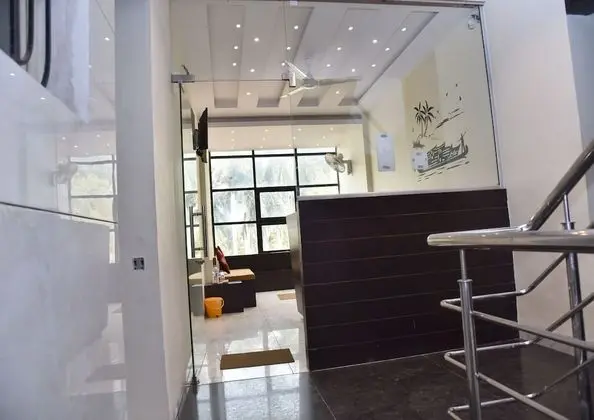 Hotel Royal Front Residency - Lobi