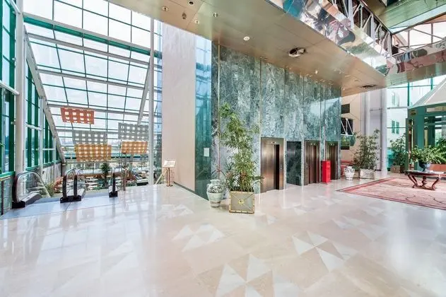 Royal Garden Hotel - Genel