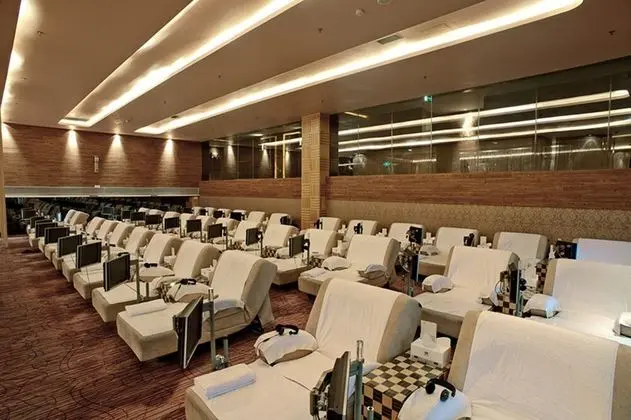 Royal Garden Hotel - Spa