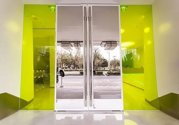 Royal Hotel Group Central Park Branch - Lobi