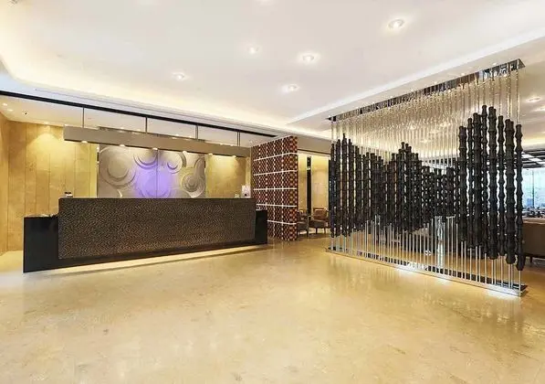 Royal Group Hotel Minghua Branch - Lobi