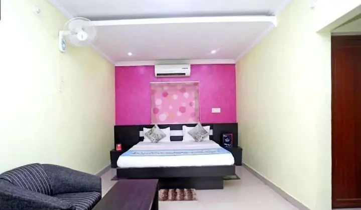 Hotel Royal Guest House