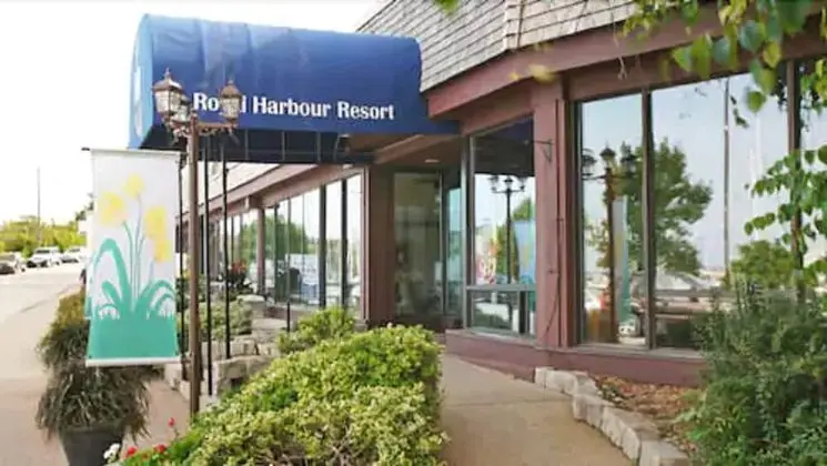 Royal Harbour Resort - 1