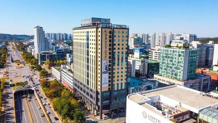 ROYAL HERITAGE HOTEL