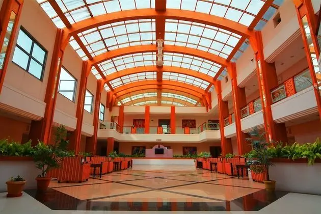 Hotel Royal Highness - Lobi