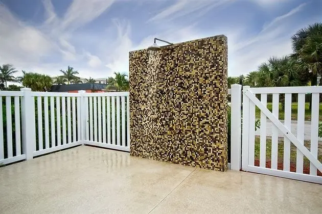 Royal Inn Beach