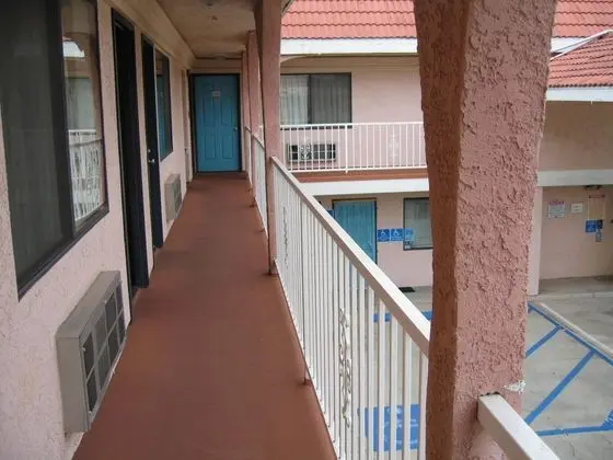 Royal Inn Motel Long Beach - Dış Mekan