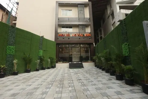 Hotel Royal Inn Mahalaxmi - Dış Mekan