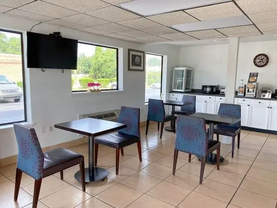 Royal Inn Richmond Hill- Savannah I-95 - Yerinde Yemek