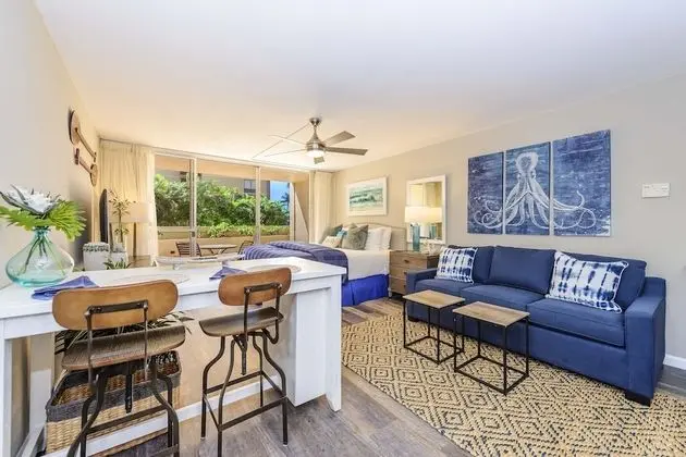 Royal Kahana 119 Studio Studio Bedroom Condo by RedAwning
