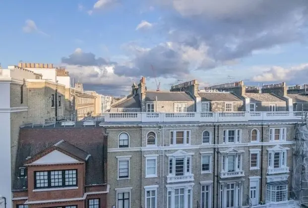 Royal Kensington in Cromwell Road