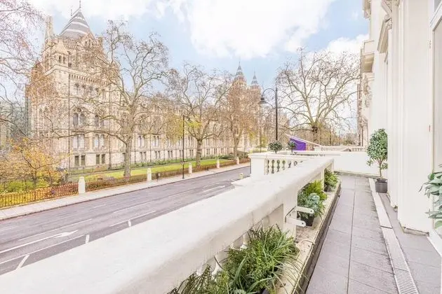 Royal Kensington in Cromwell Road
