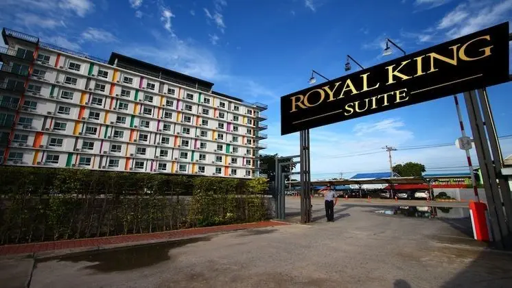 Royal King Suite