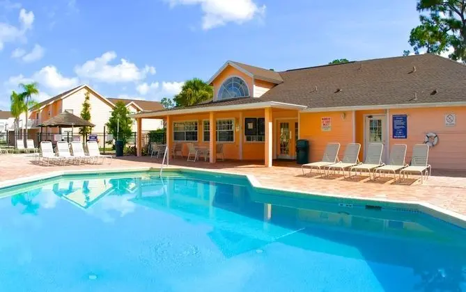 Royal Laguna Villas By Magical Memories - Havuz