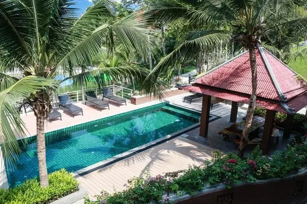 ROYAL LEE RESORT SPA