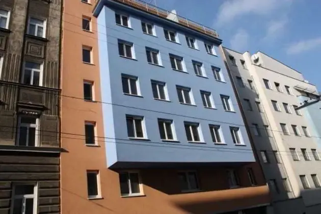 Royal Living Apartments