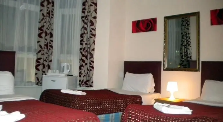 Royal London Hotel By Saba