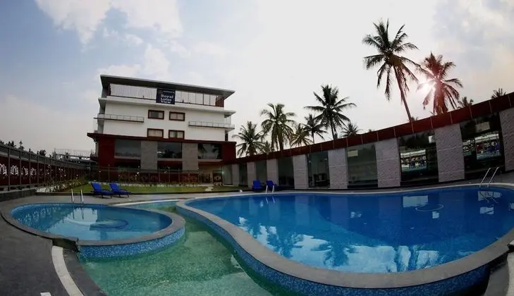 Royal Lotus View Resotel