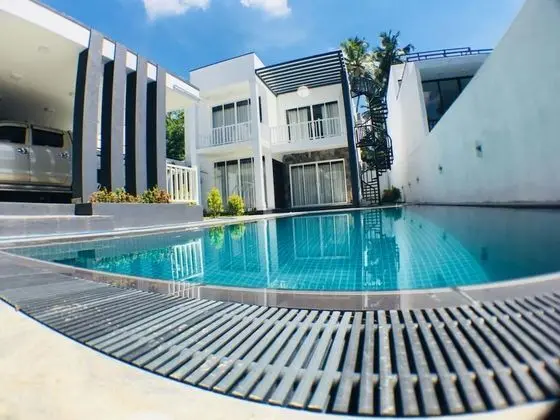 Royal Mansions Grand Luxury Villas - Havuz