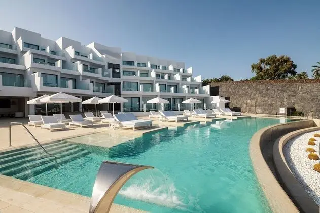 Royal Marina Suites Boutique Hotel