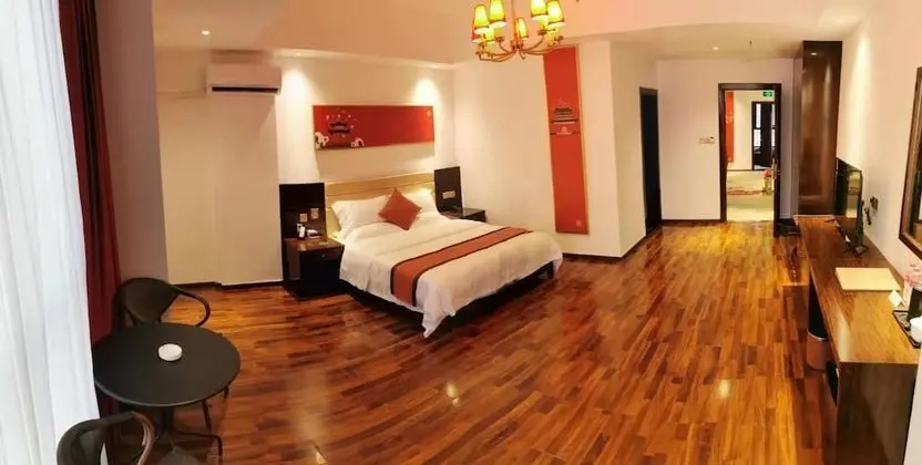 Royal Meihao Hotel