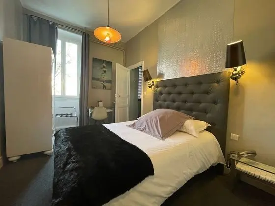 Royal Hotel - Oda
