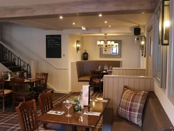 Royal Oak Hotel - Yerinde Yemek