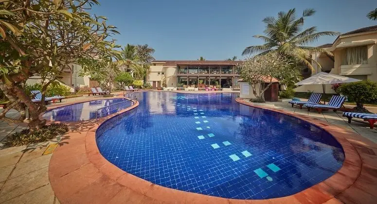 Royal Orchid Beach Resort & Spa - Havuz