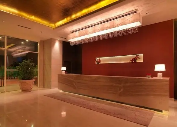Hotel Royal Orchid - Lobi