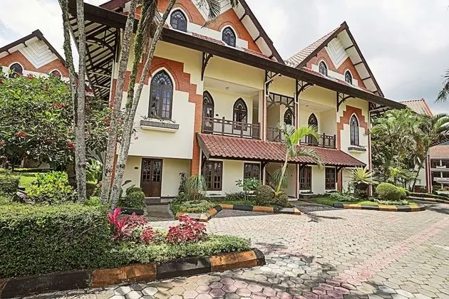 Royal Orchids Garden Hotel & Condominiums - Dış Mekan