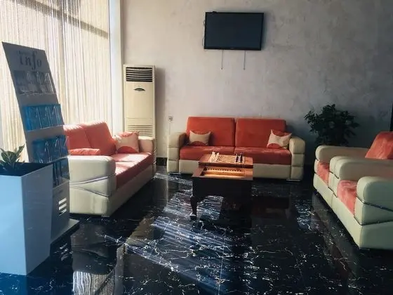 Royal Palace Hotel - Lobi