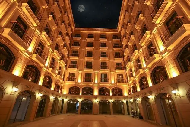 Royal Palas Hotel - Dış Mekan