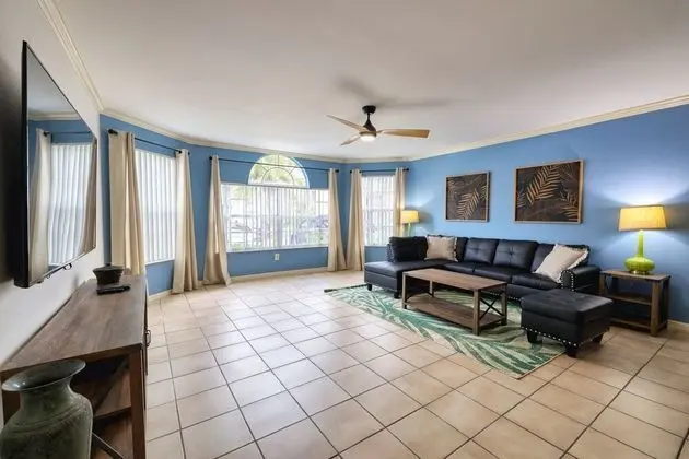 Royal Palm Bay 3 Bed 2 Bath Condo - Oda
