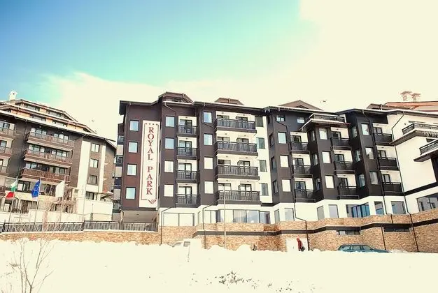Royal Park Hotel & Apartments - Dış Mekan