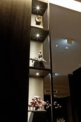 The Royal Park Hotel Kyoto Sanjo - Lobi
