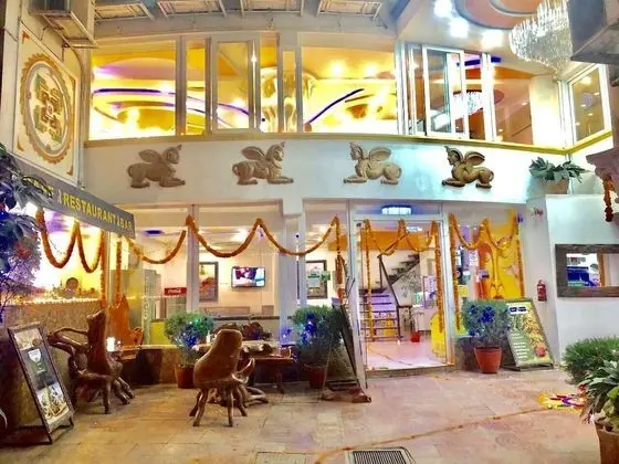 Royal Penguin Boutique Hotel & Spa - Dış Mekan