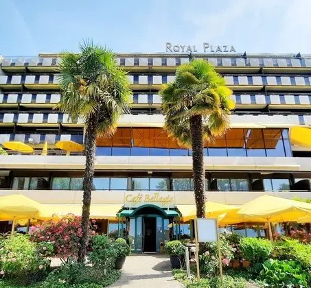 Royal Plaza Montreux - Dış Mekan