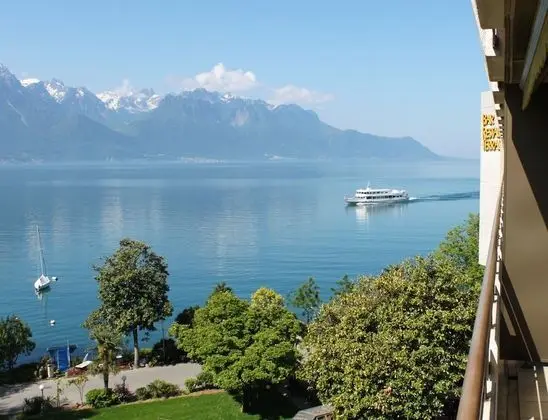 Royal Plaza Montreux - Oda