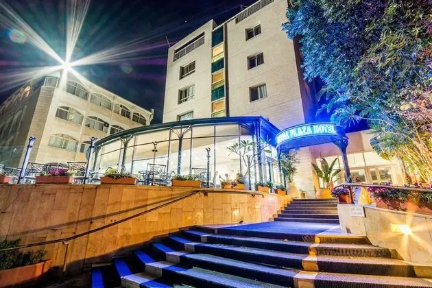 Royal Plaza Hotel