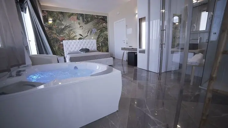 Hotel Royal - Öne Çıkan Resim