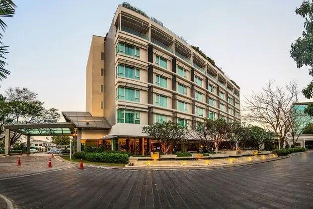 Royal Princess Larn Luang