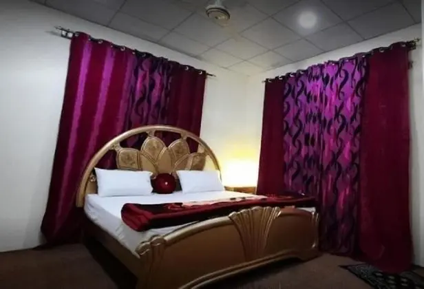 Royal Punjab Hunza Hotel And Restaurant - Oda