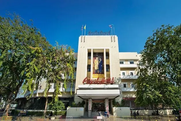 Royal Rattanakosin Hotel