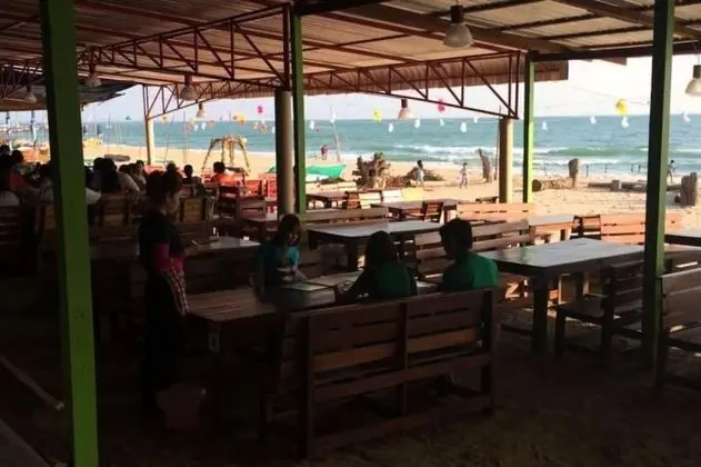 The Royal Rayong by Nun - Yerinde Yemek