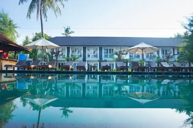 Royal Regantris Villa Karang - Havuz