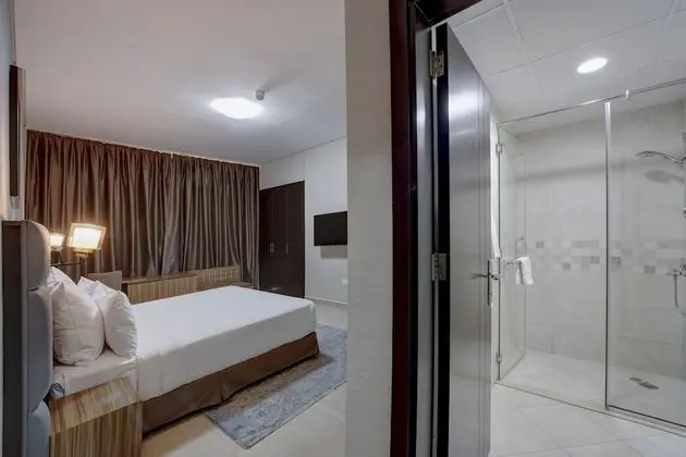 Royal Regency Suites - Oda