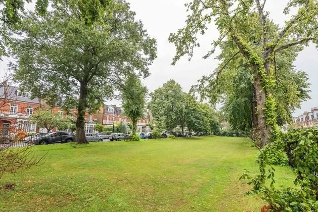 Royal Richmond Family Home by Kew Gardens - Oda Manzaraları